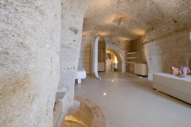 Aquatio Cave Luxury Hotel&SPA Matera Esterno foto Interior of the hotel